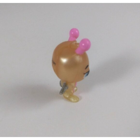 Hatchimals Colleggtibles Spring Basket 2018 Exclusive Yellow Butterpuff - Picture 2 of 6